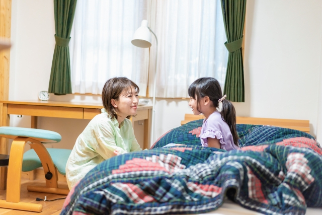 不登校は甘やかしすぎが原因ではない!子どもの判断力を信じる親の賢い選択とは?